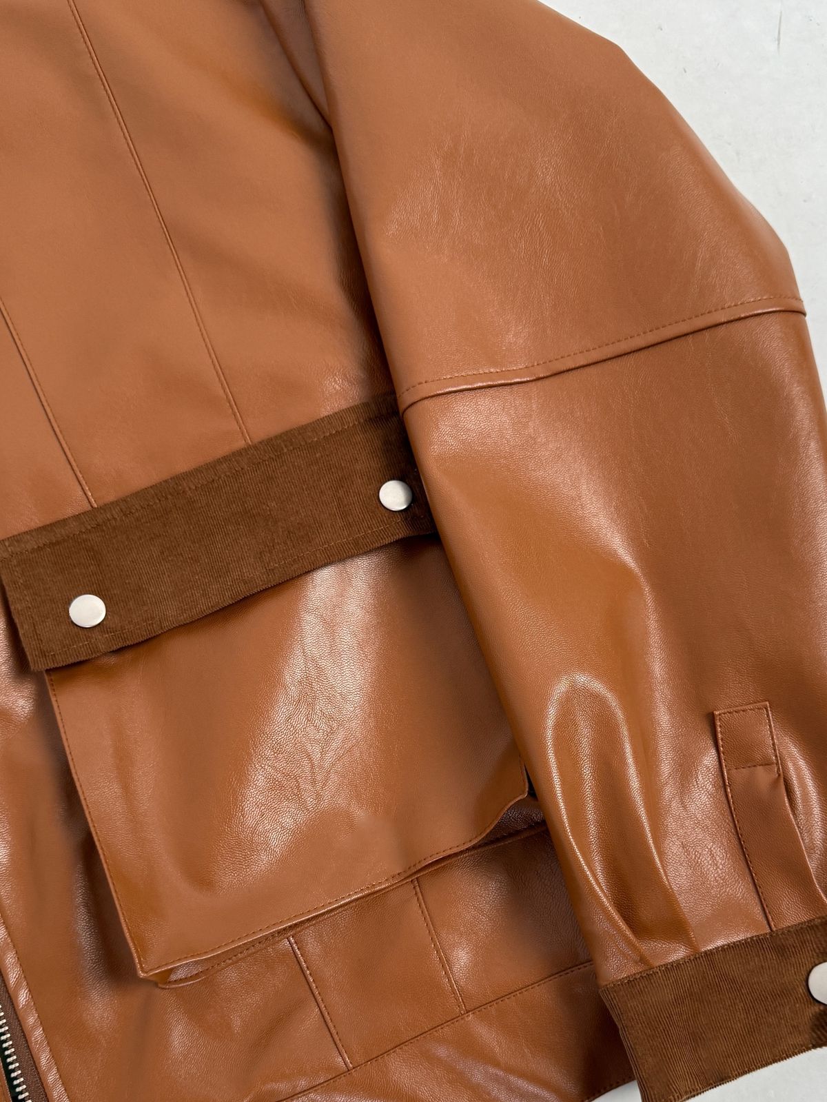 오버더와르(OVERTHEOIR) LIMITED COLOR leather detail wide rider jacket brown