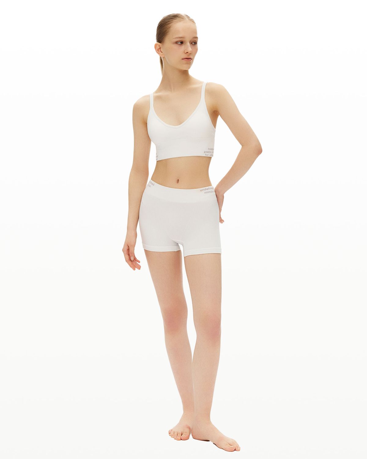 후포(HOOPOE) lettering boy shorts_pure white