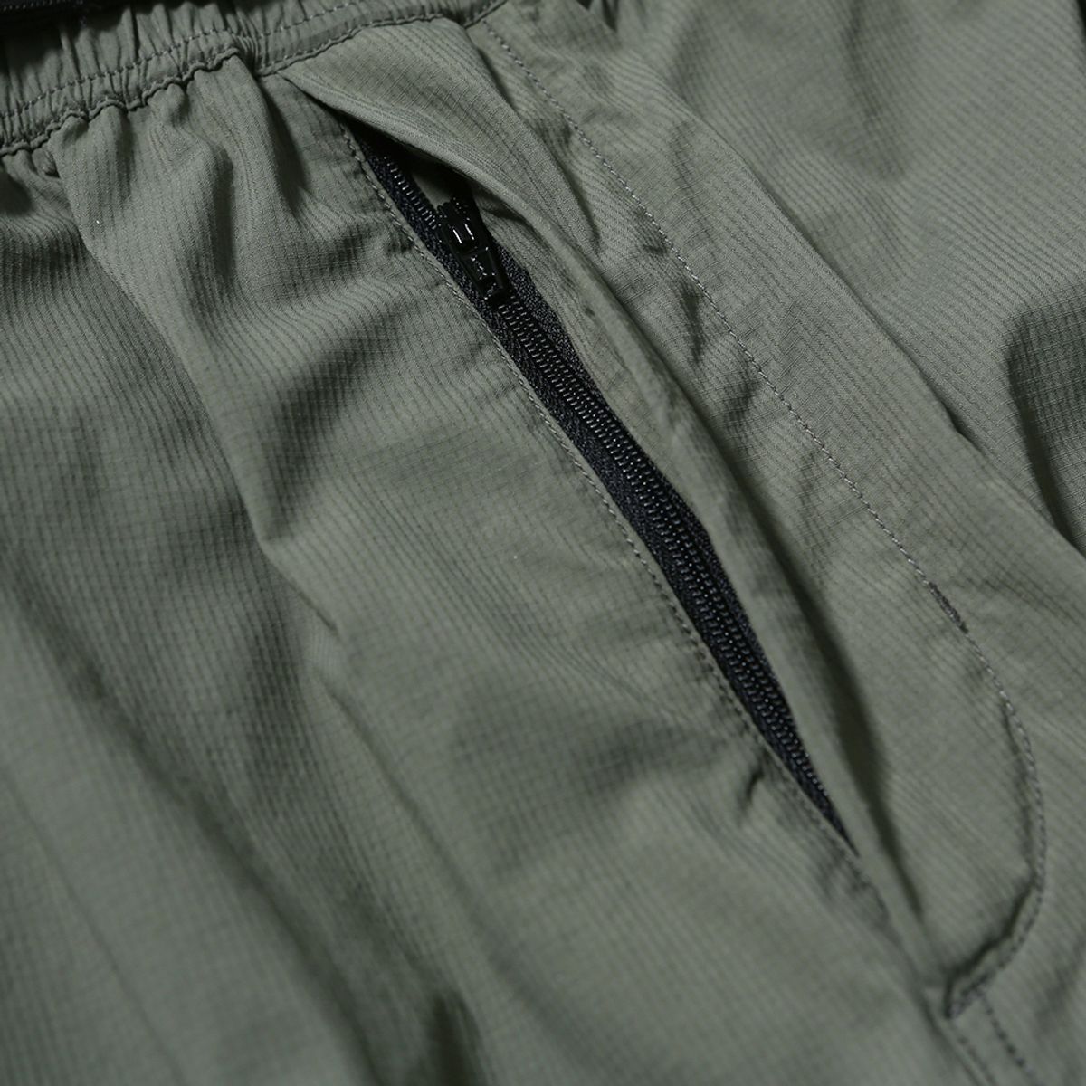 모이프(MOIF) [SS25] UTILITY HIKING PANTS / FOLIAGE GREEN