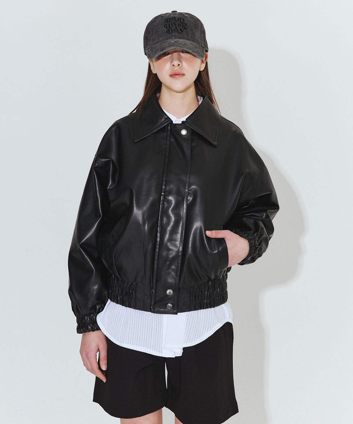 다미쉬(DAMISH) 비건 레더 미니멀 자켓_블랙