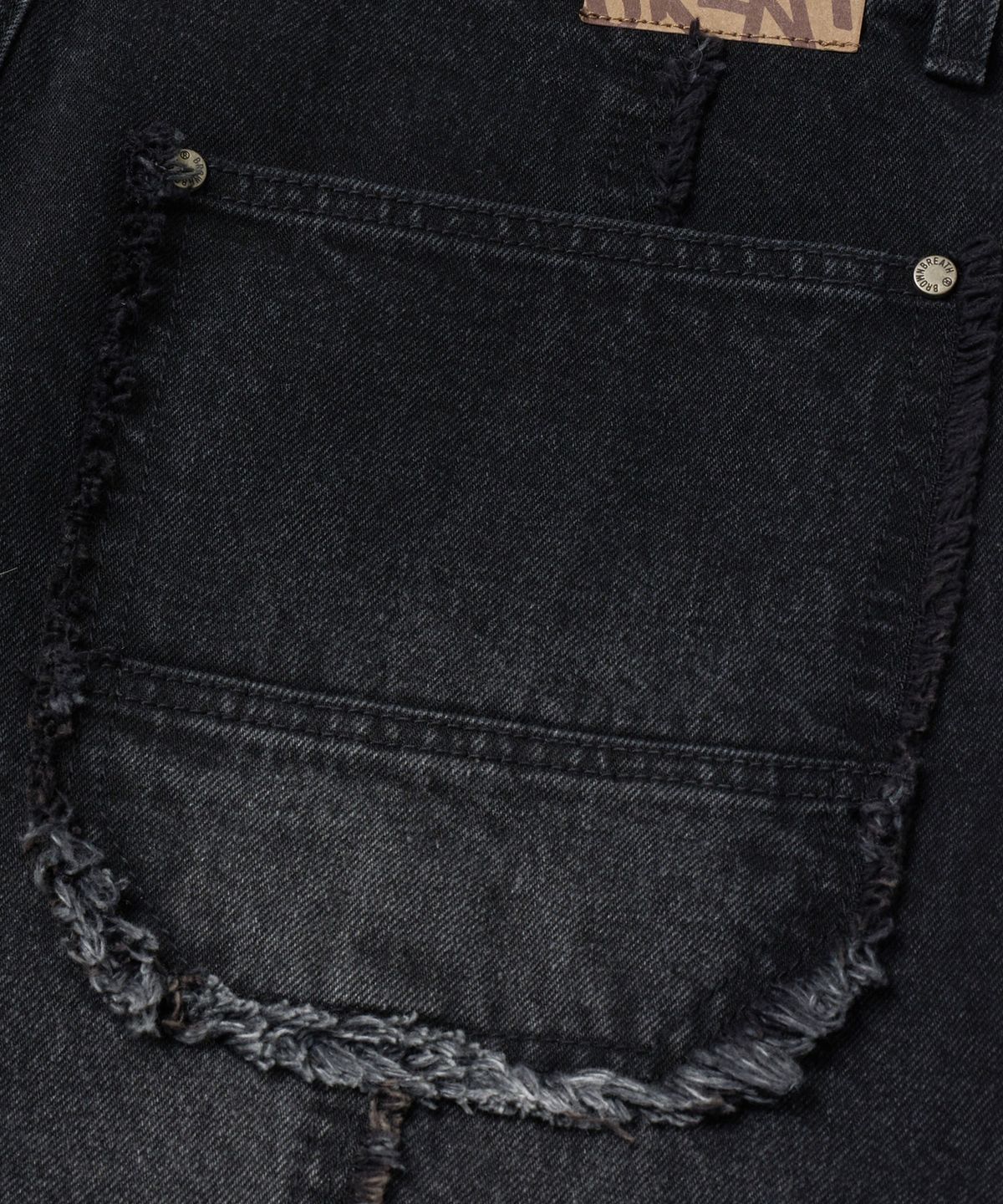 브라운브레스(BROWNBREATH) RAW EDGE LINE DENIM PANTS - BLACK