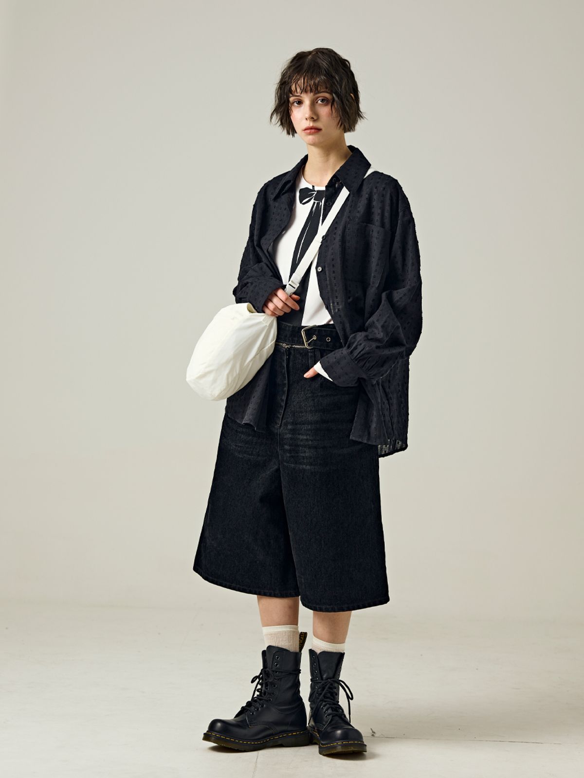 샐볼(SALBOL) 320 LIGHT STRING CROSS BAG [IVORY]