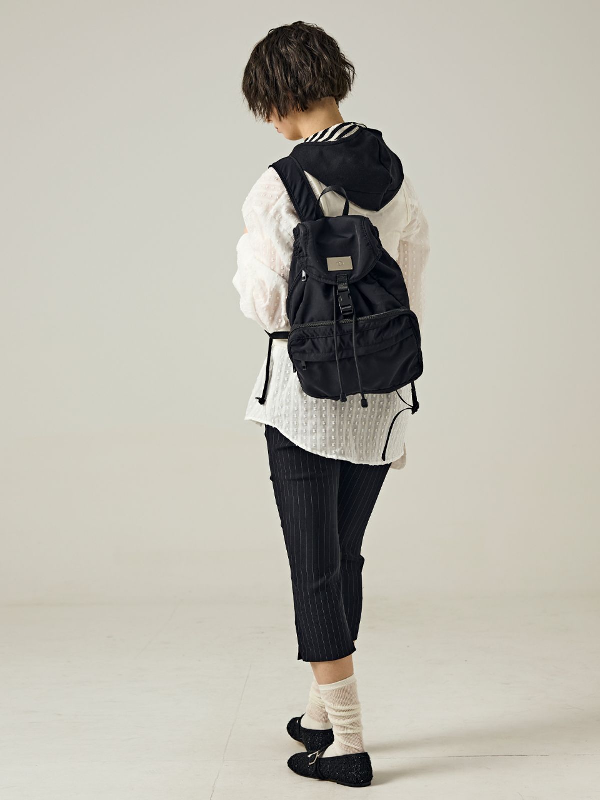 샐볼(SALBOL) CLOUD SMALL BACKPACK [BLACK]
