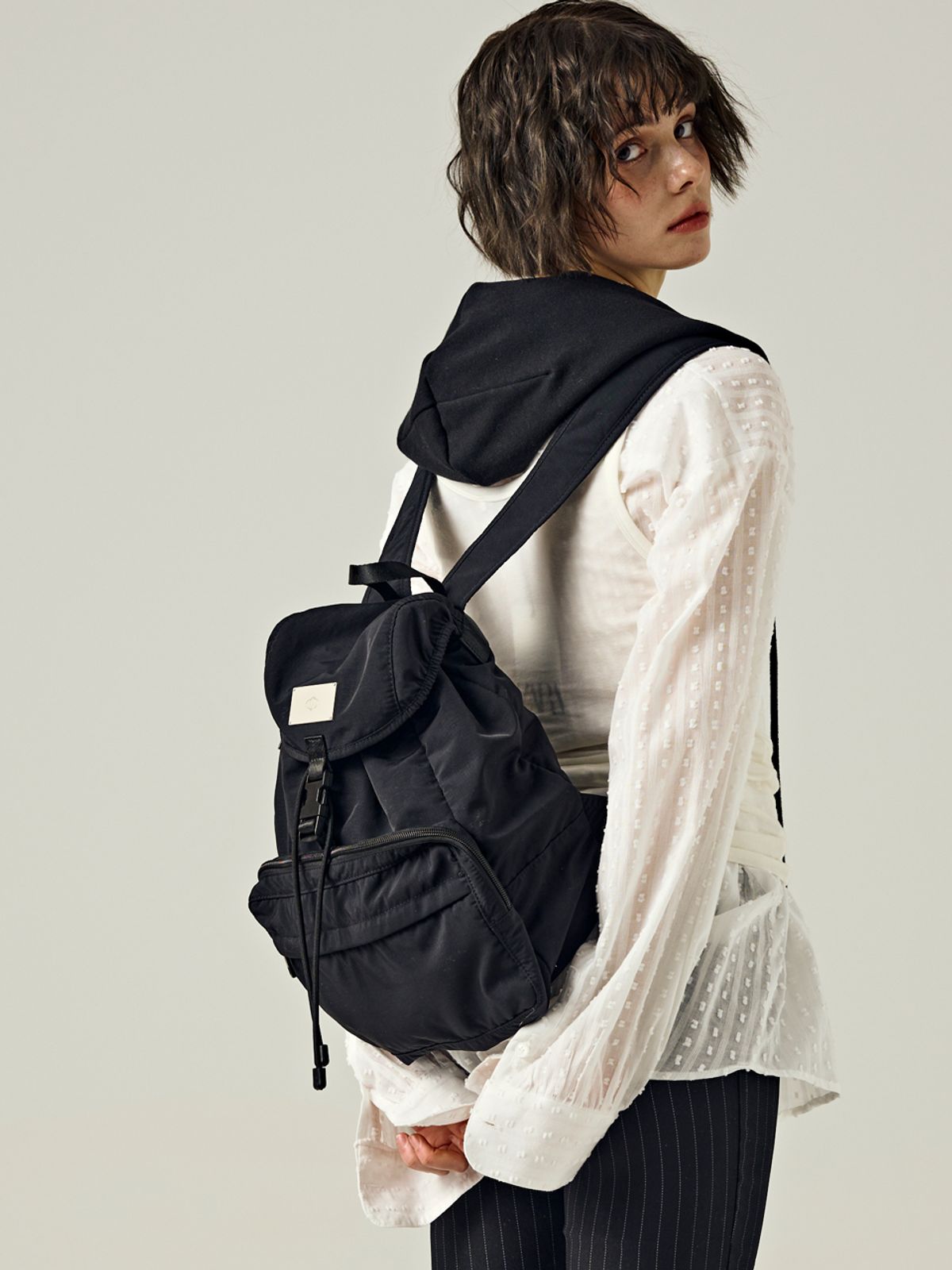 샐볼(SALBOL) CLOUD SMALL BACKPACK [BLACK]
