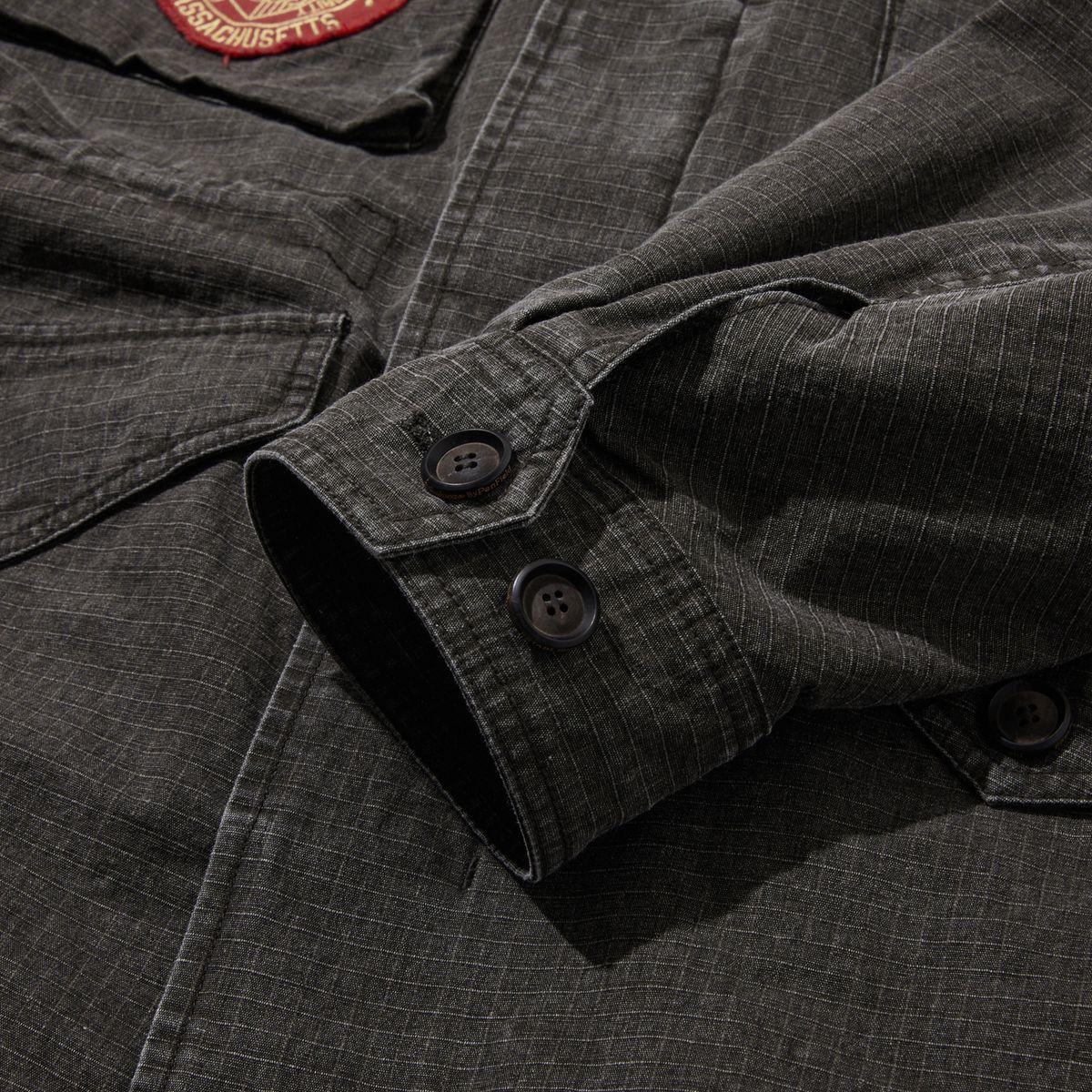 펜필드(PENFIELD) [TRAILWEAR] 아사벳 패치 필드 자켓 다크블랙_FR1WJ82U