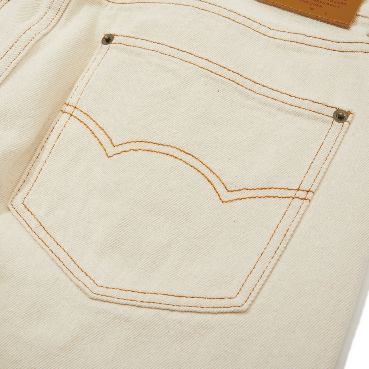 펜필드(PENFIELD) 1975 워시드 셀비지 테이퍼드 진 아이보리_FR1WP07U