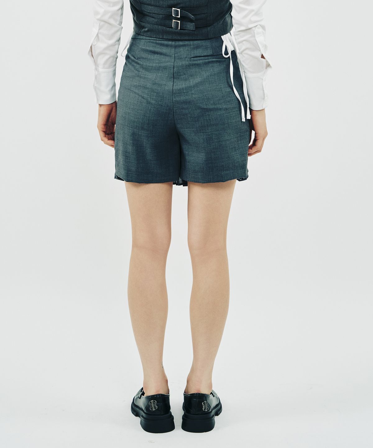 페노메논시퍼(PHENOMENON SEEPER) LINING PLEATS SKIRT