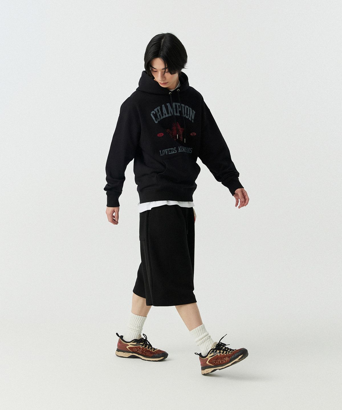 스탠즈(STENDS) [M~4XL] 챔피온 러버스 후드티_블랙
