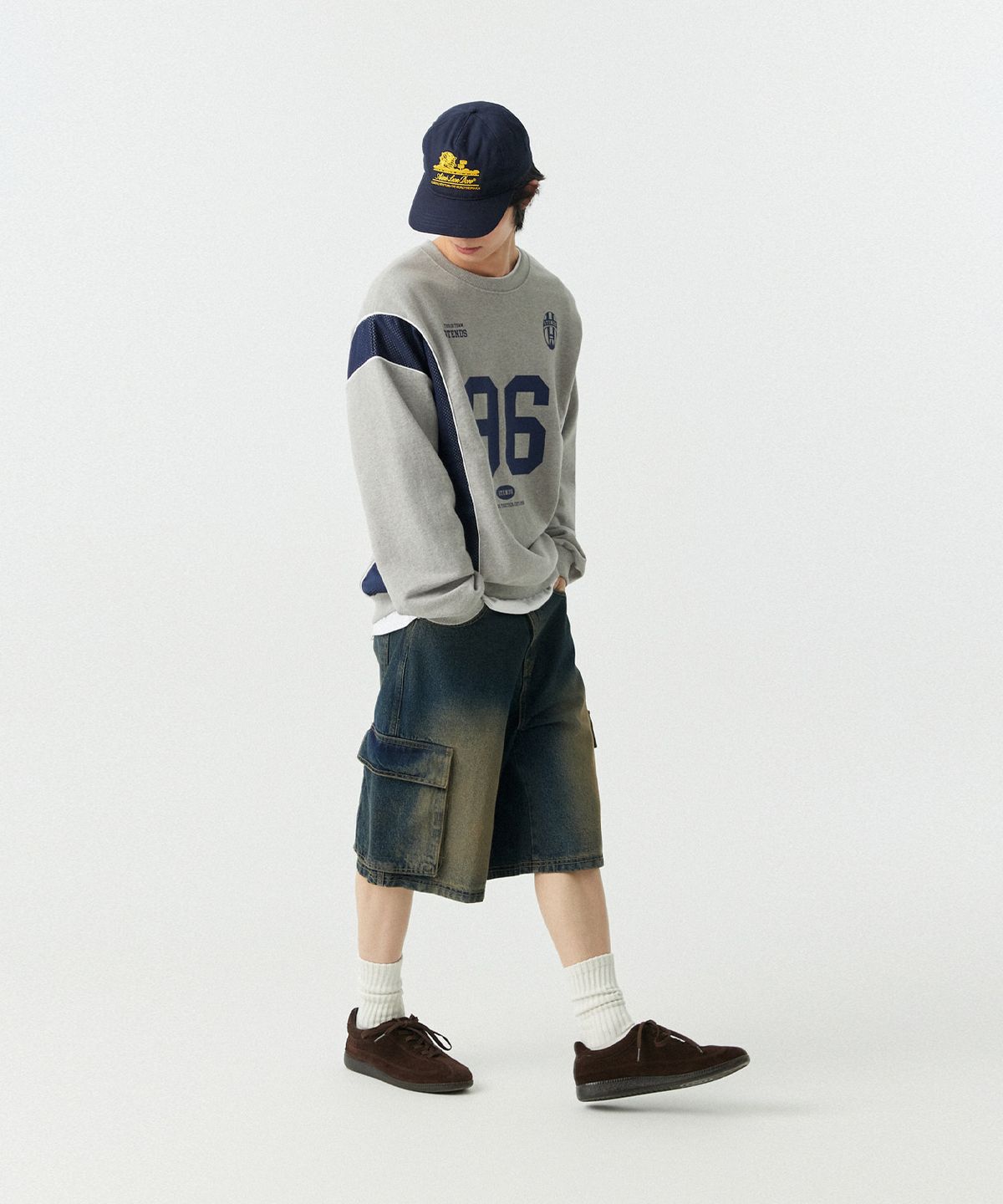 스탠즈(STENDS) [M~4XL] 블록 코어 메시 풋볼 맨투맨_멜란지 그레이