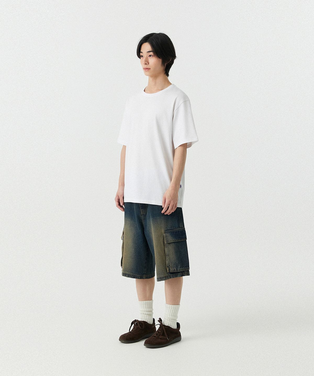 스탠즈(STENDS) [M~4XL] 카고 포켓 버뮤다 데님 팬츠_빈티지 블루
