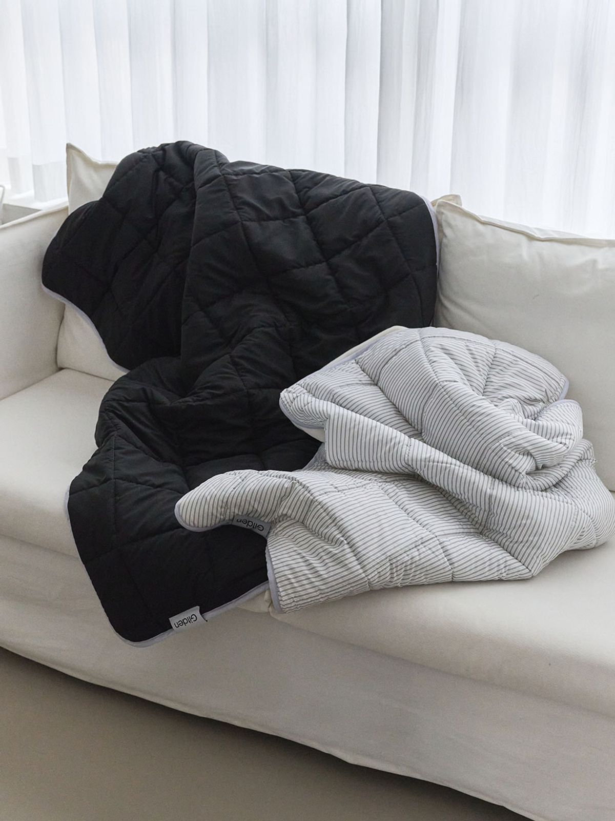 깃든(GITDEN) 먼지없는 멜로우 패딩 양면 캠핑담요 S/L 2Size