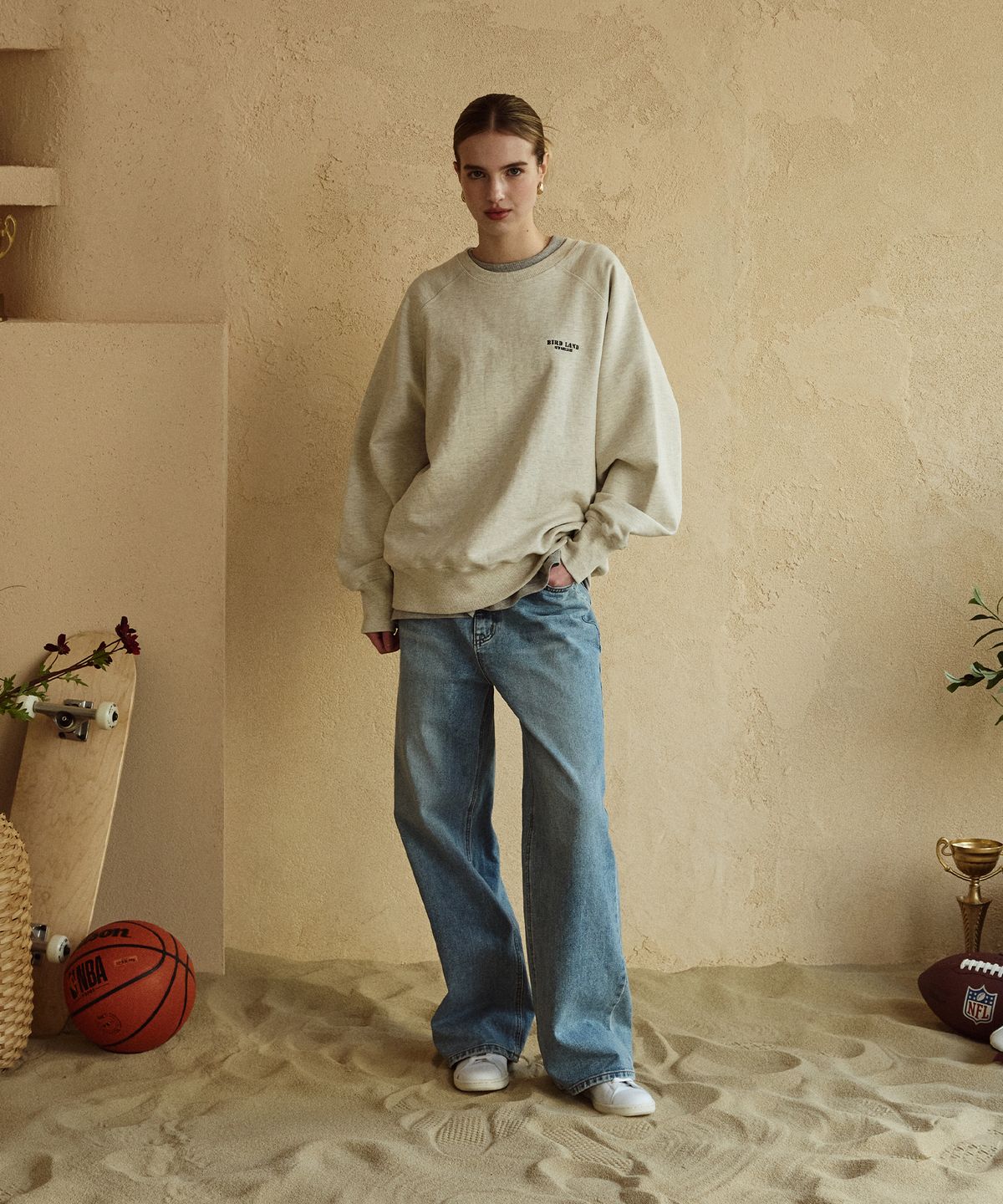 제로라운지(ZEROLOUNGE) [텐타&덤블워싱] 버드랜드 래글런 스웻셔츠 오트밀
