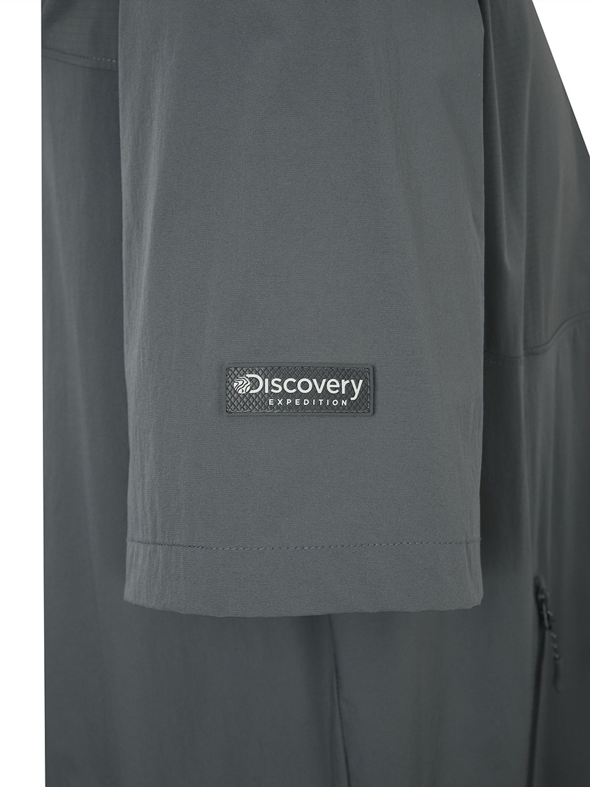 디스커버리 익스페디션(DISCOVERY EXPEDITION) 프레시벤트 폴튼 하이브리드 반팔 아노락 (D/GREY)