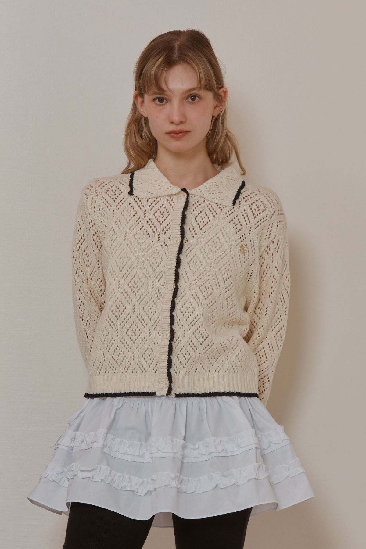 아노에틱(ANOETIC) SCASI COLLAR CARDIGAN_IVORY
