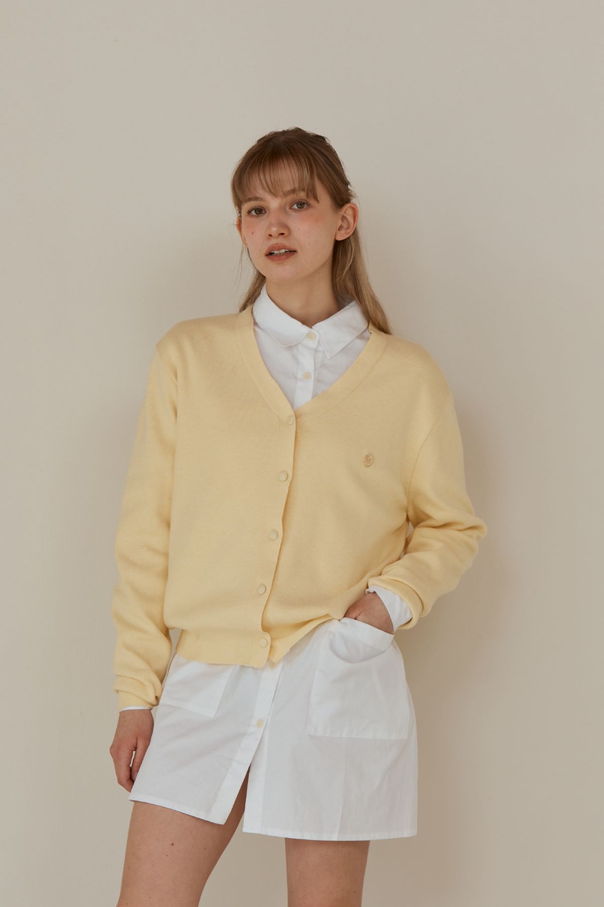 아노에틱(ANOETIC) ANC BASIC V-NECK CARDIGAN_YELLOW