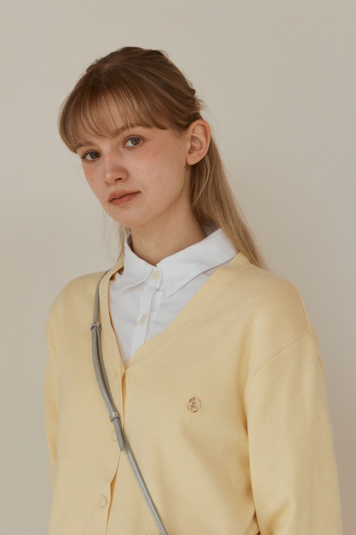 아노에틱(ANOETIC) ANC BASIC V-NECK CARDIGAN_YELLOW
