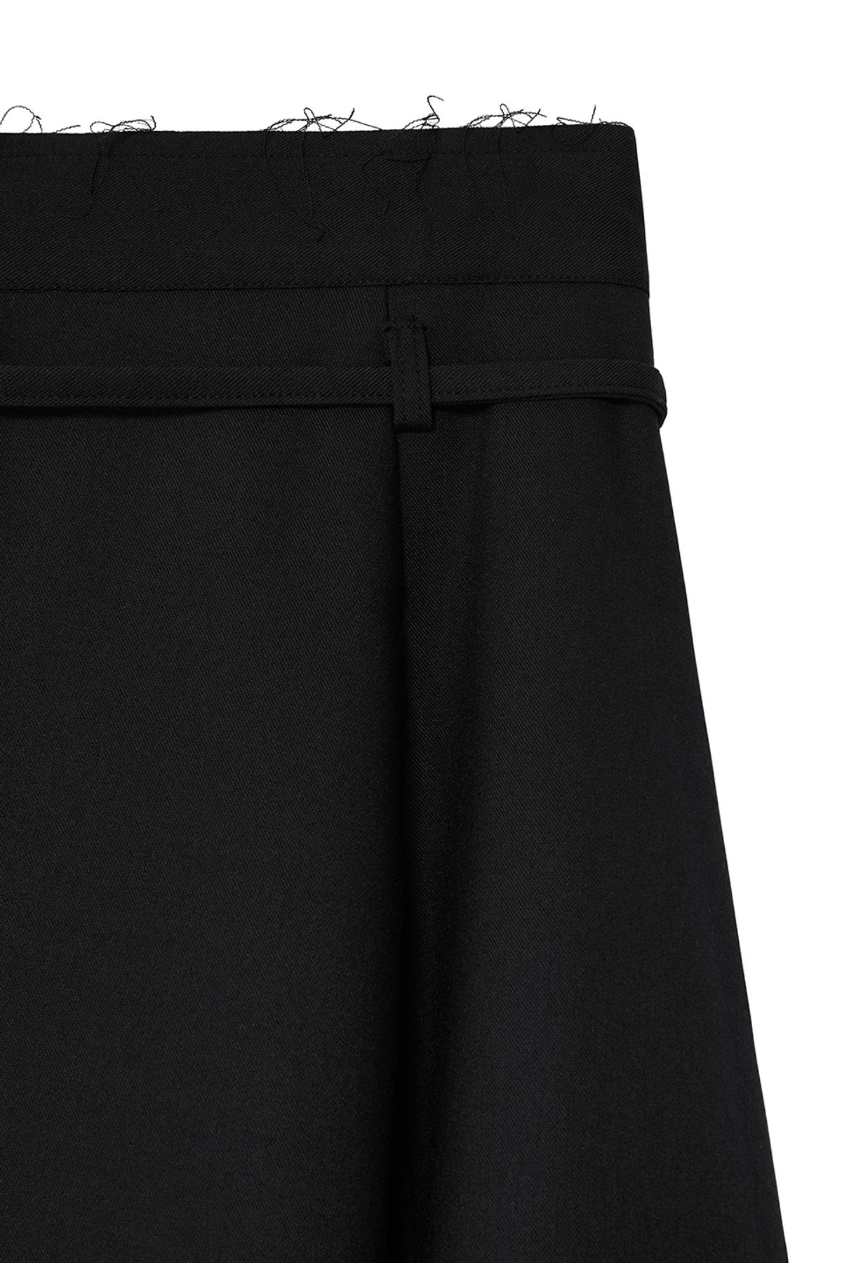 비바스튜디오(VIVASTUDIO) WOMAN LAMB MIDI SKIRT [BLACK]
