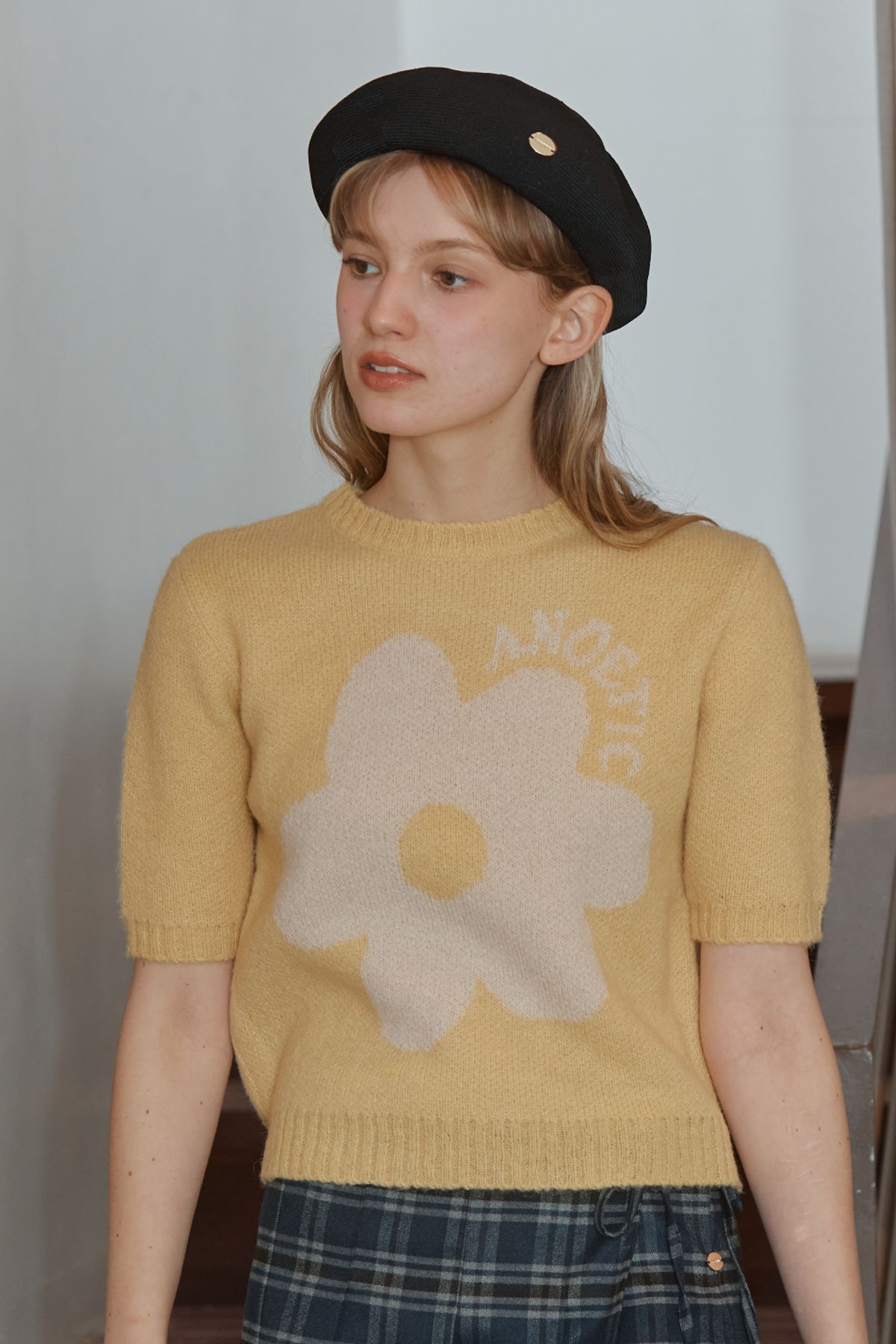 아노에틱(ANOETIC) ANC HALF FLOWER KNIT_YELLOW