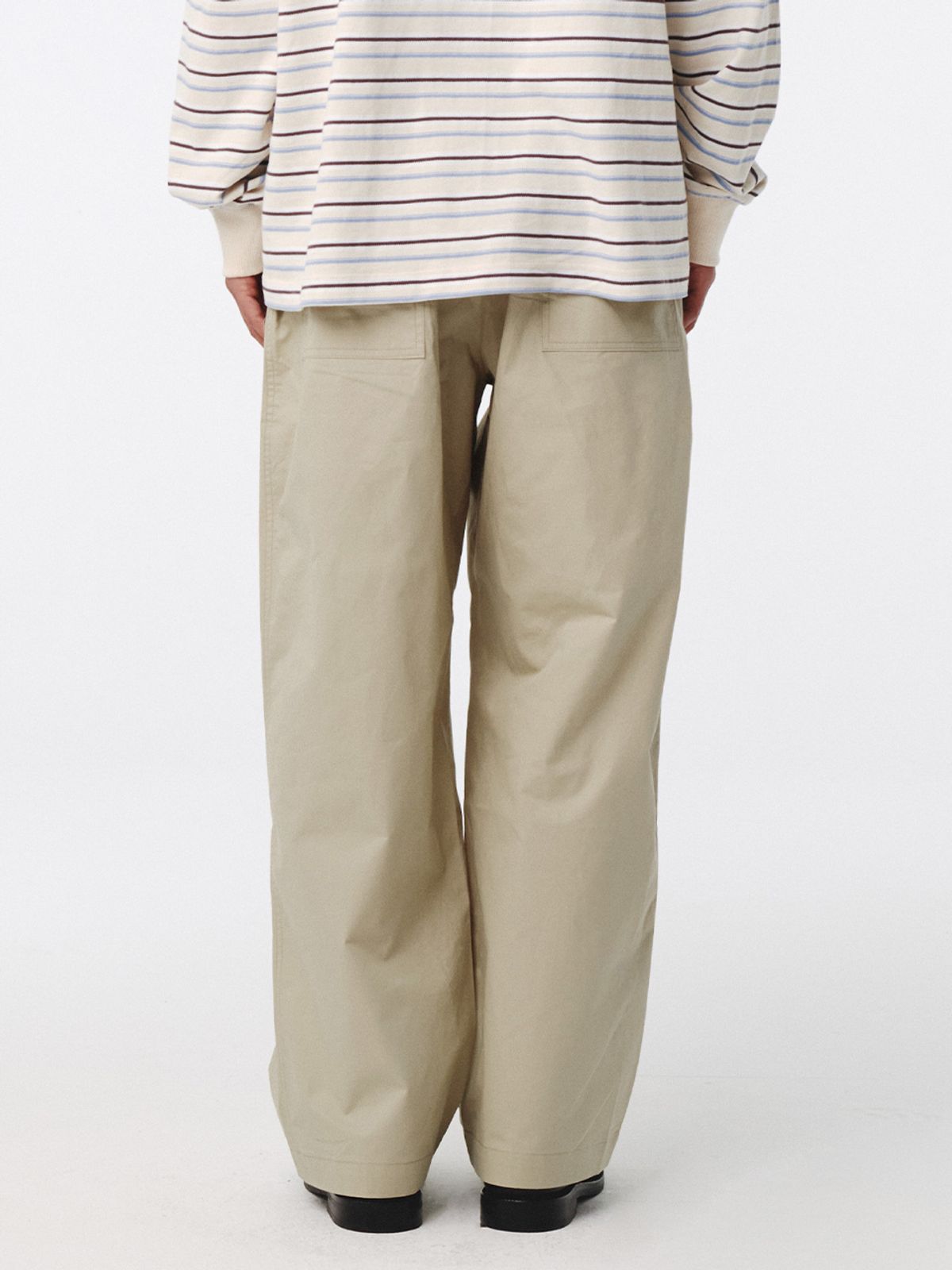 기준 맨(KIJUN MEN) Color Slit Chino Pants Beige Blue