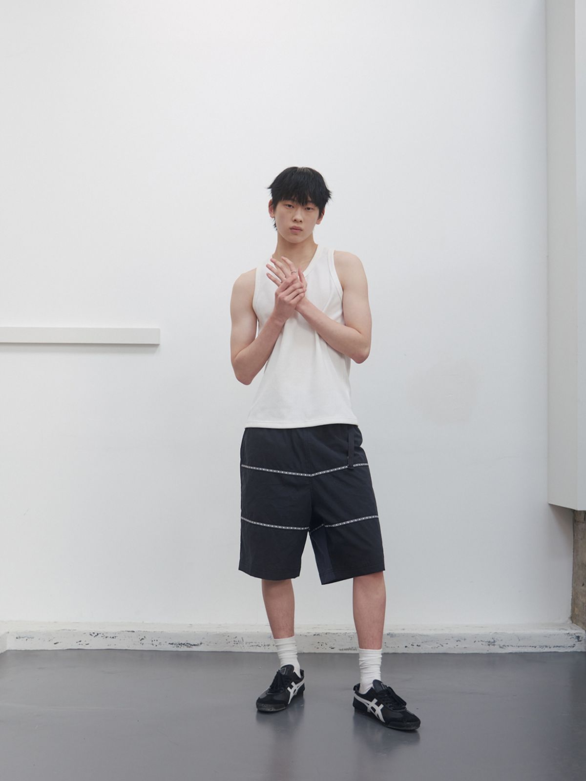 기준 맨(KIJUN MEN) (M) Patch Tank Top Off-White