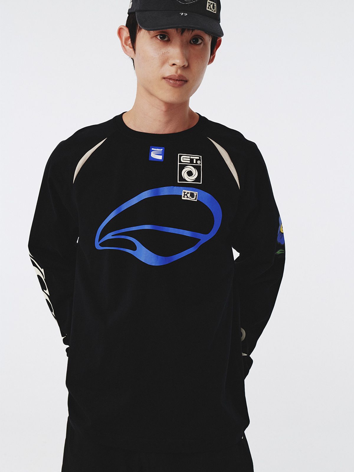 기준 맨(KIJUN MEN) Cycle Long Sleeve T-Shirt Black