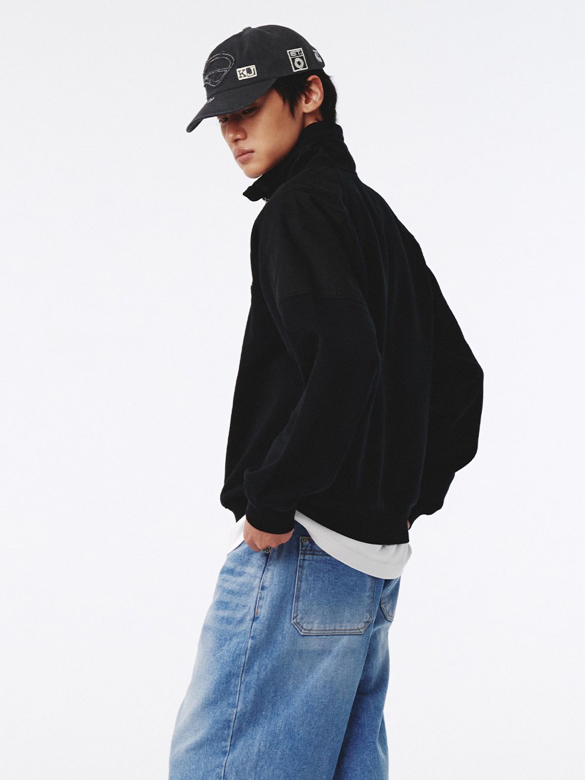기준 맨(KIJUN MEN) Half Zip-Up Pullover Black
