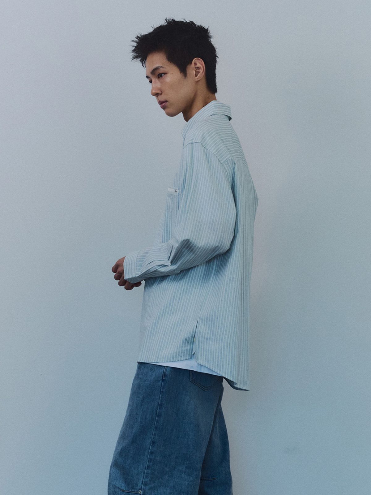 기준 맨(KIJUN MEN) Natural Stripe Button Down Shirt Blue