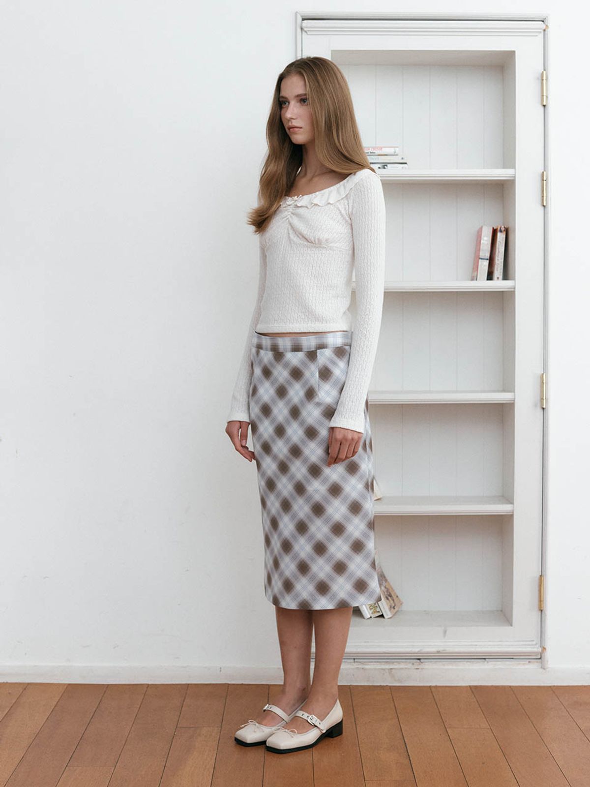 아수라(ASURA) CHECK BIAS SKIRT (BEIGE)