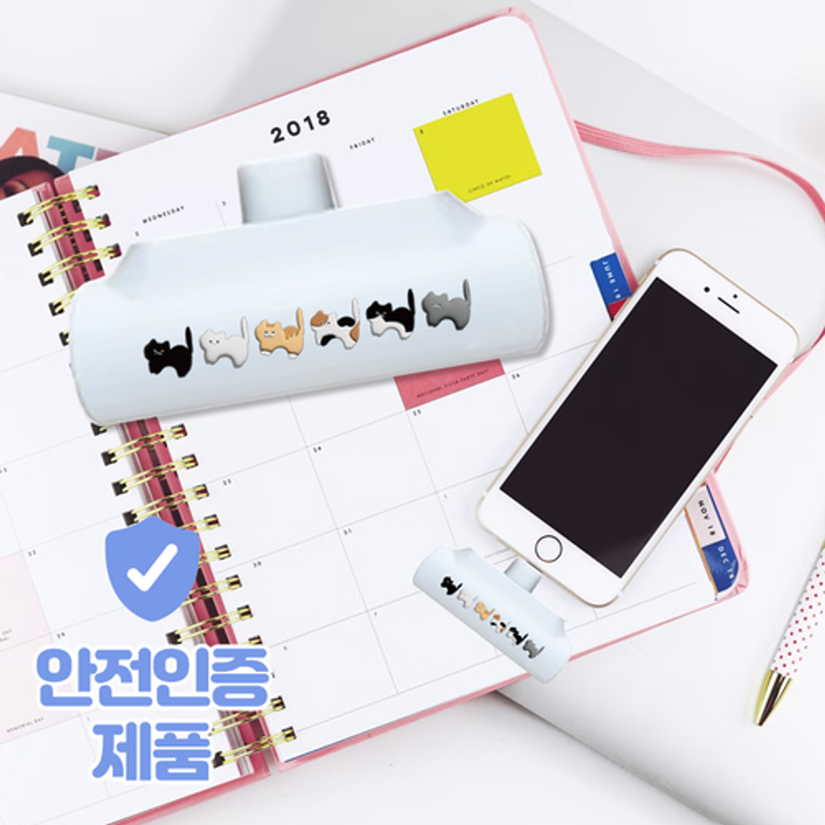 이레케이스앤굿즈(IRECASEGOODS) 냥이친구들  미니 도킹형 아이폰 갤럭시 보조배터리 5000mAh
