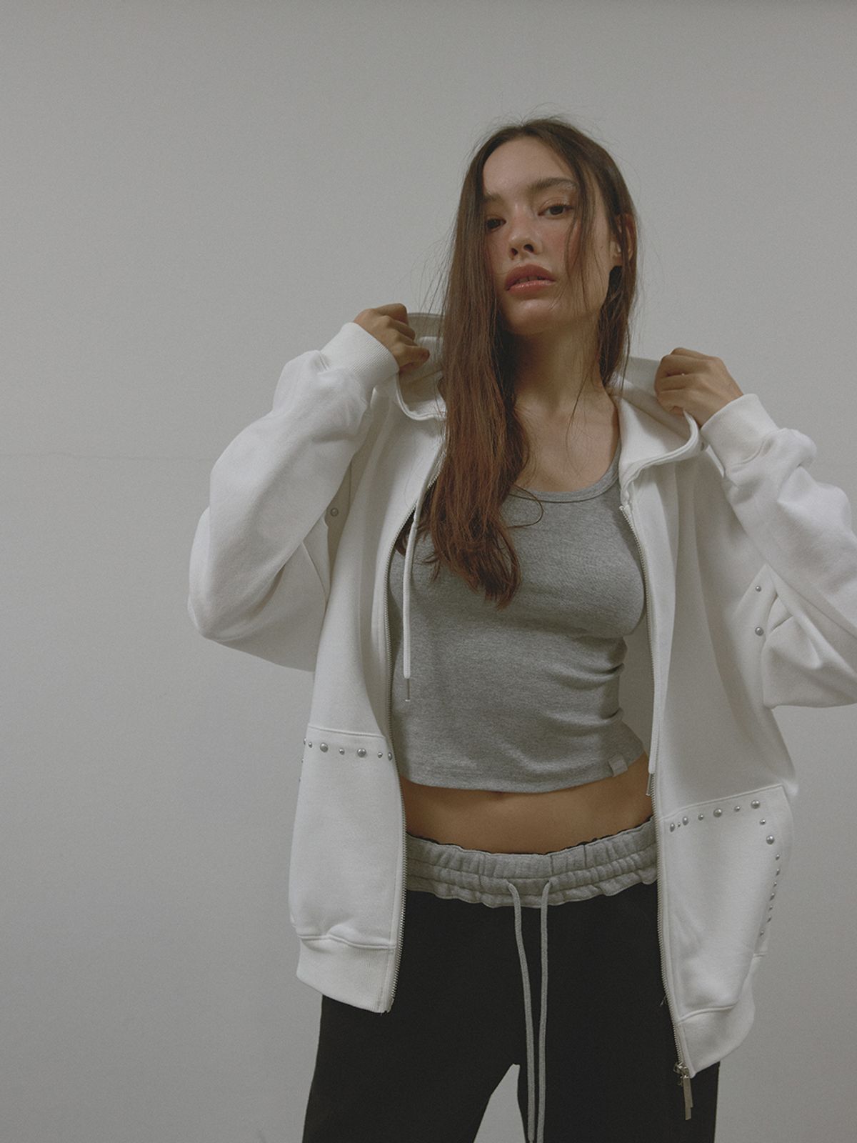 아수라(ASURA) STUD HOOD ZIP-UP (IVORY)