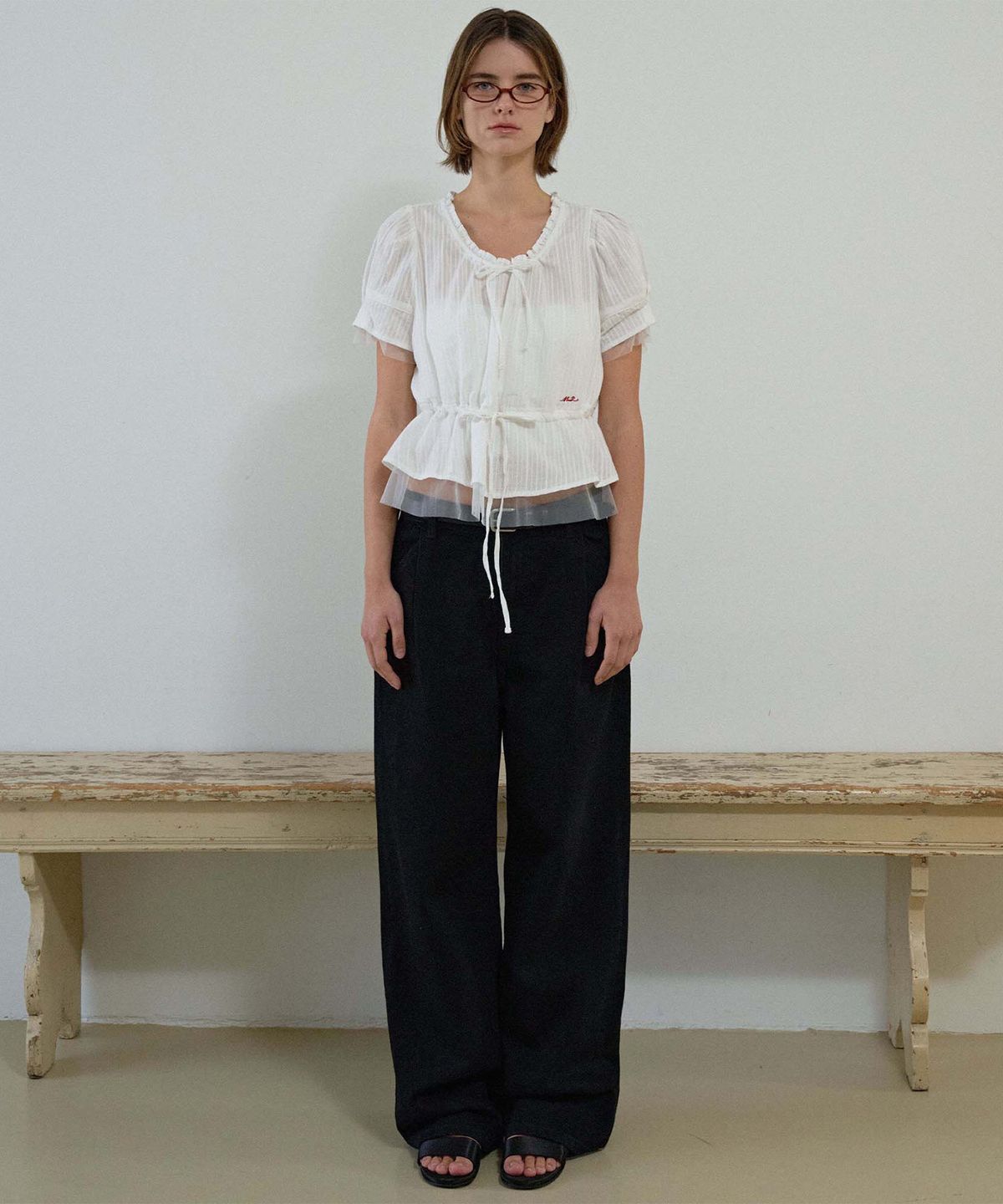 하우스 오브 폰드(HOUSE OF POND) Sheer Layered String Half Blouse_Ivory