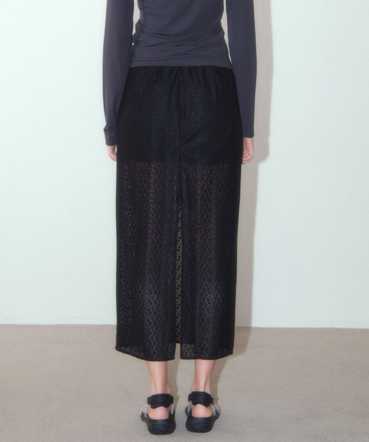 하우스 오브 폰드(HOUSE OF POND) Fog Flower Maxi Skirt_Black