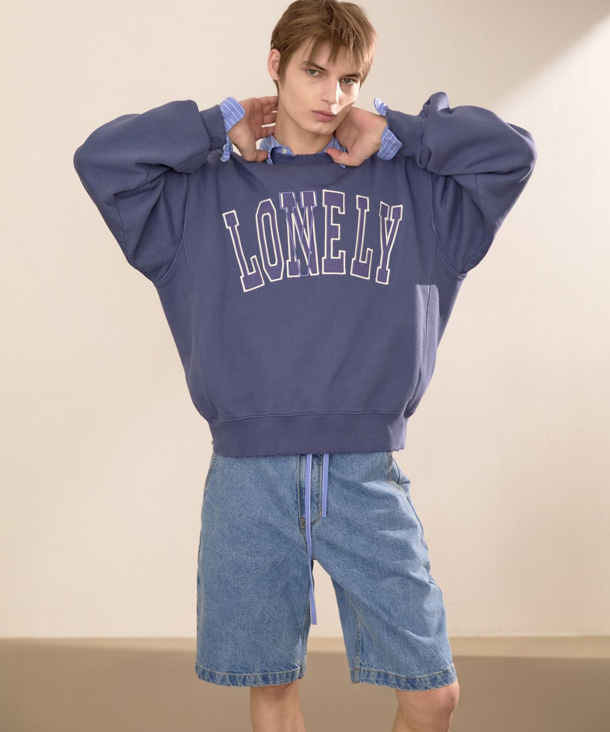 노앙(NOHANT) LONELY/LOVELY DAMAGE SWEATSHIRT INDIGO BLUE