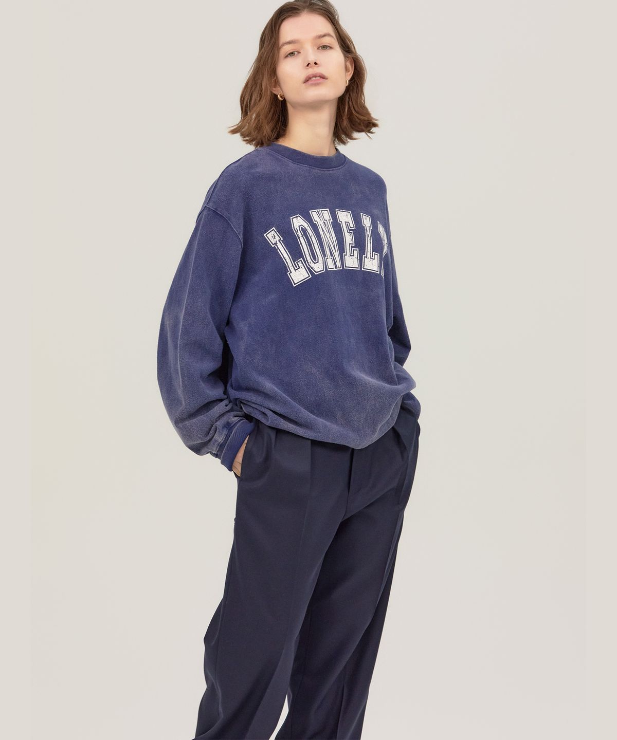 노앙(NOHANT) LONELY/LOVELY SALT WASHING LONG SLEEVE T-SHIRT NAVY