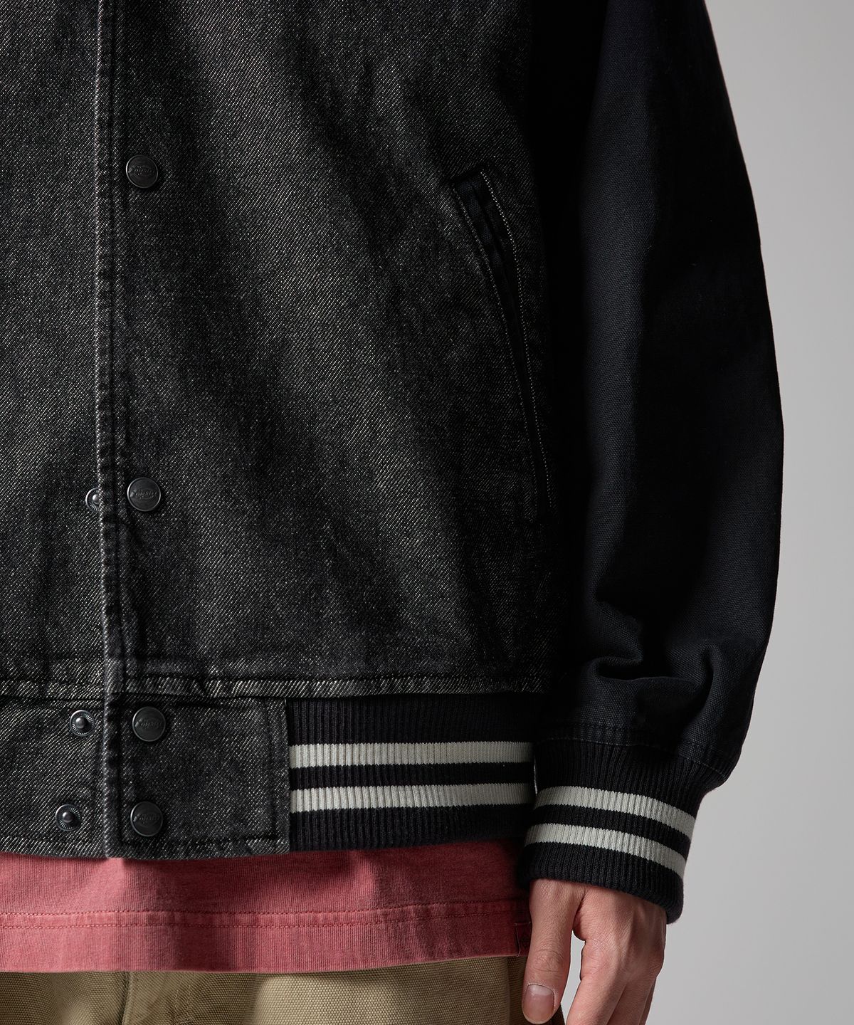 디키즈(DICKIES) 웨이브 로고 데님 봄버 재킷 Black Denim
