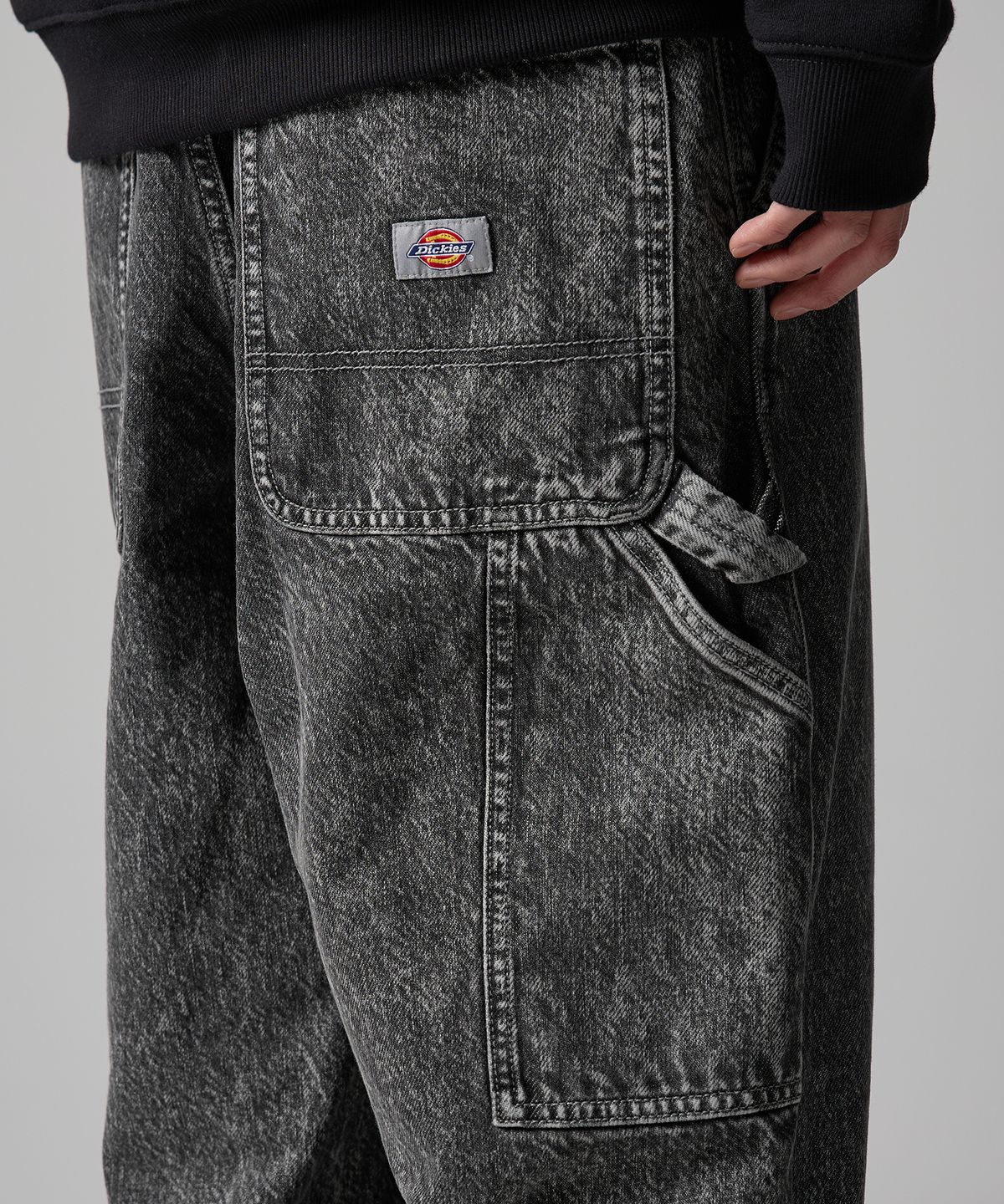 디키즈(DICKIES) 루즈핏 카펜터 유틸리티 데님 팬츠 Light Gray Denim