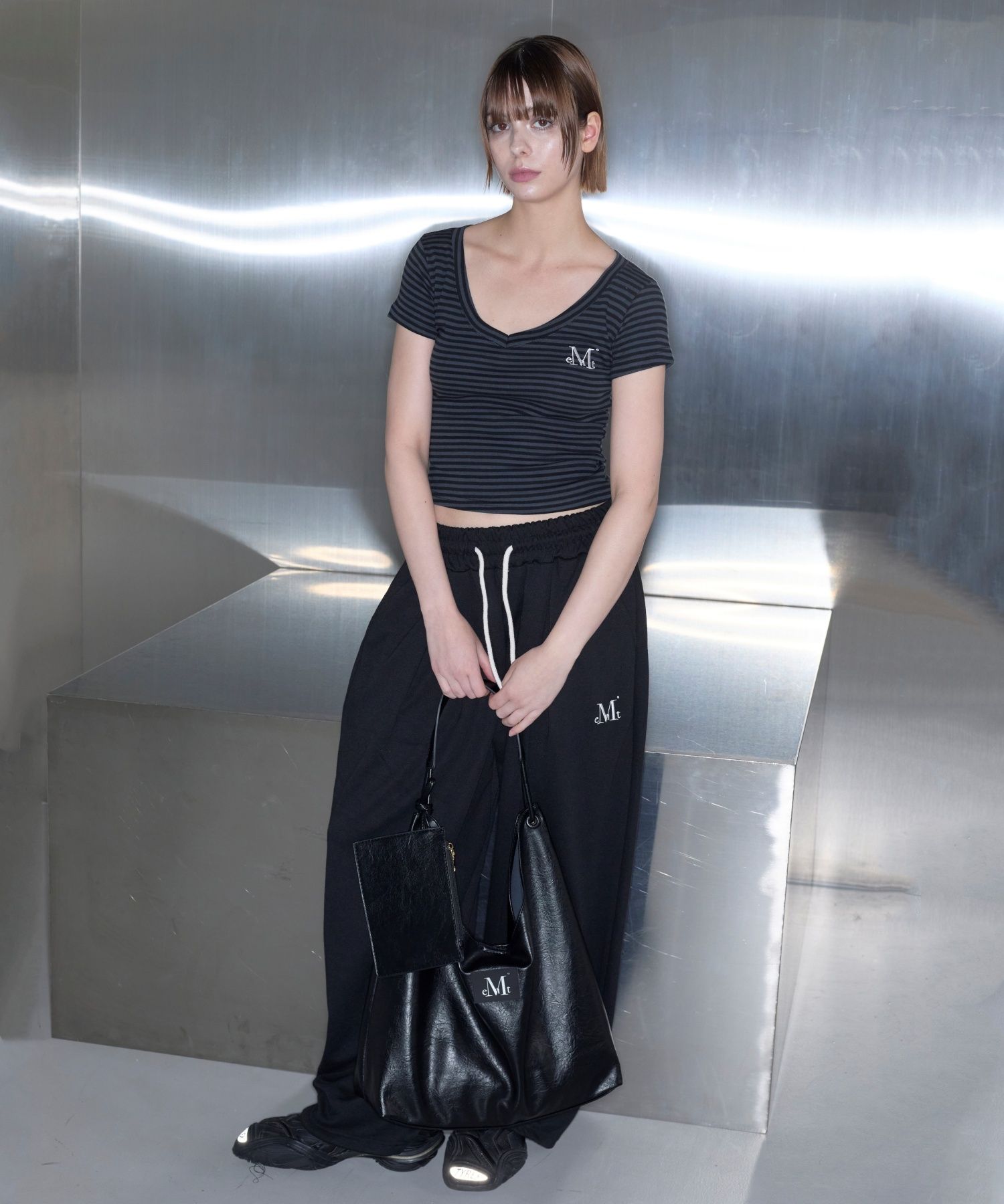 ■MUCENT■ Pouch Gift Cats Double Line Eyelet Leather Should MUSINSA | MUCENT [Pouch Gift] Cats Double Line Eyelet