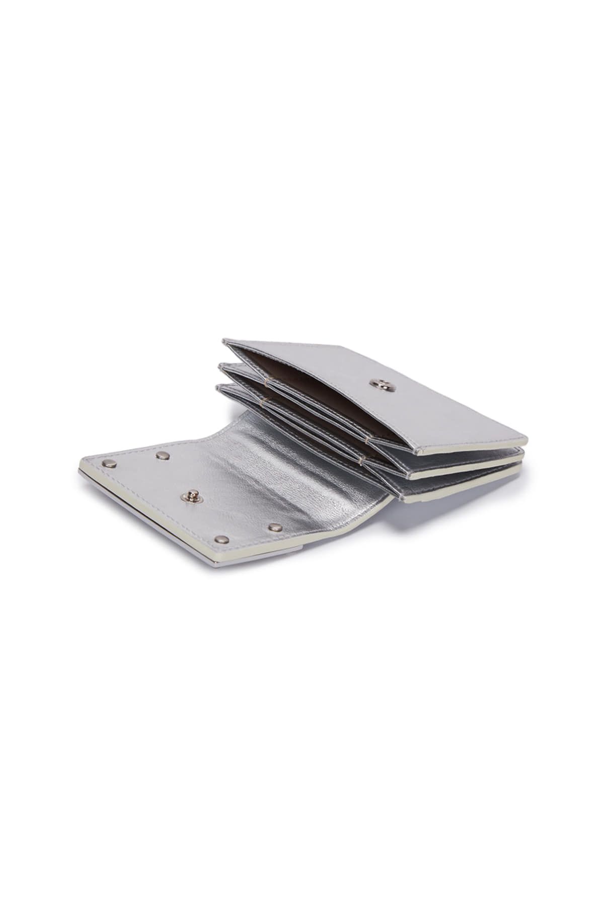 MUSINSA公式 | MATIN KIM ACCORDION WALLET IN SILVER
