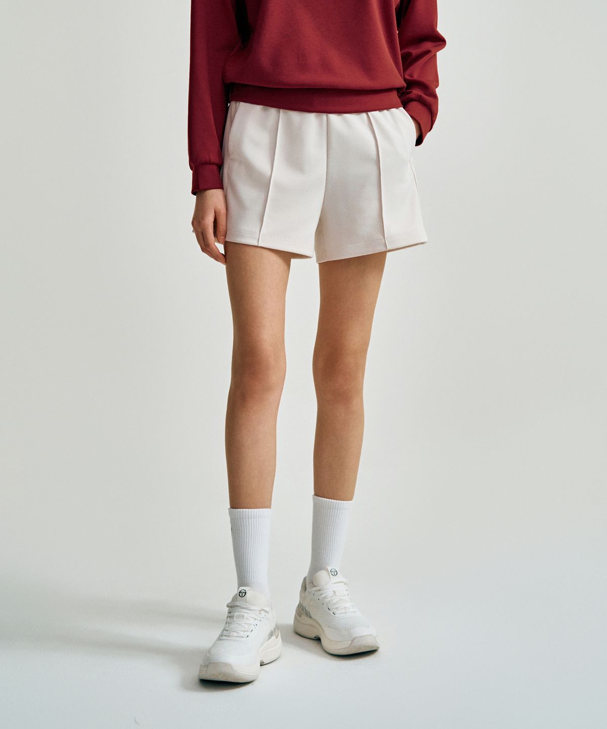 세르지오 타키니(SERGIO TACCHINI) W 타키니 모던 트랙 릴렉스핏 반바지 (Ivory)