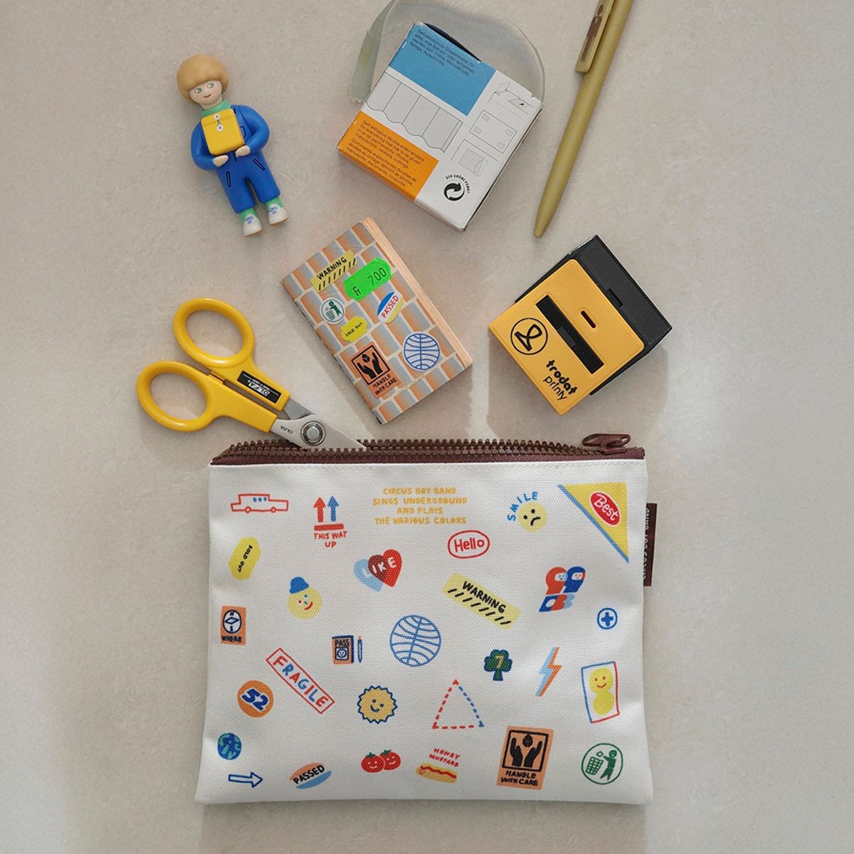 서커스보이밴드(CIRCUSBOYBAND) CBB Pouch 03