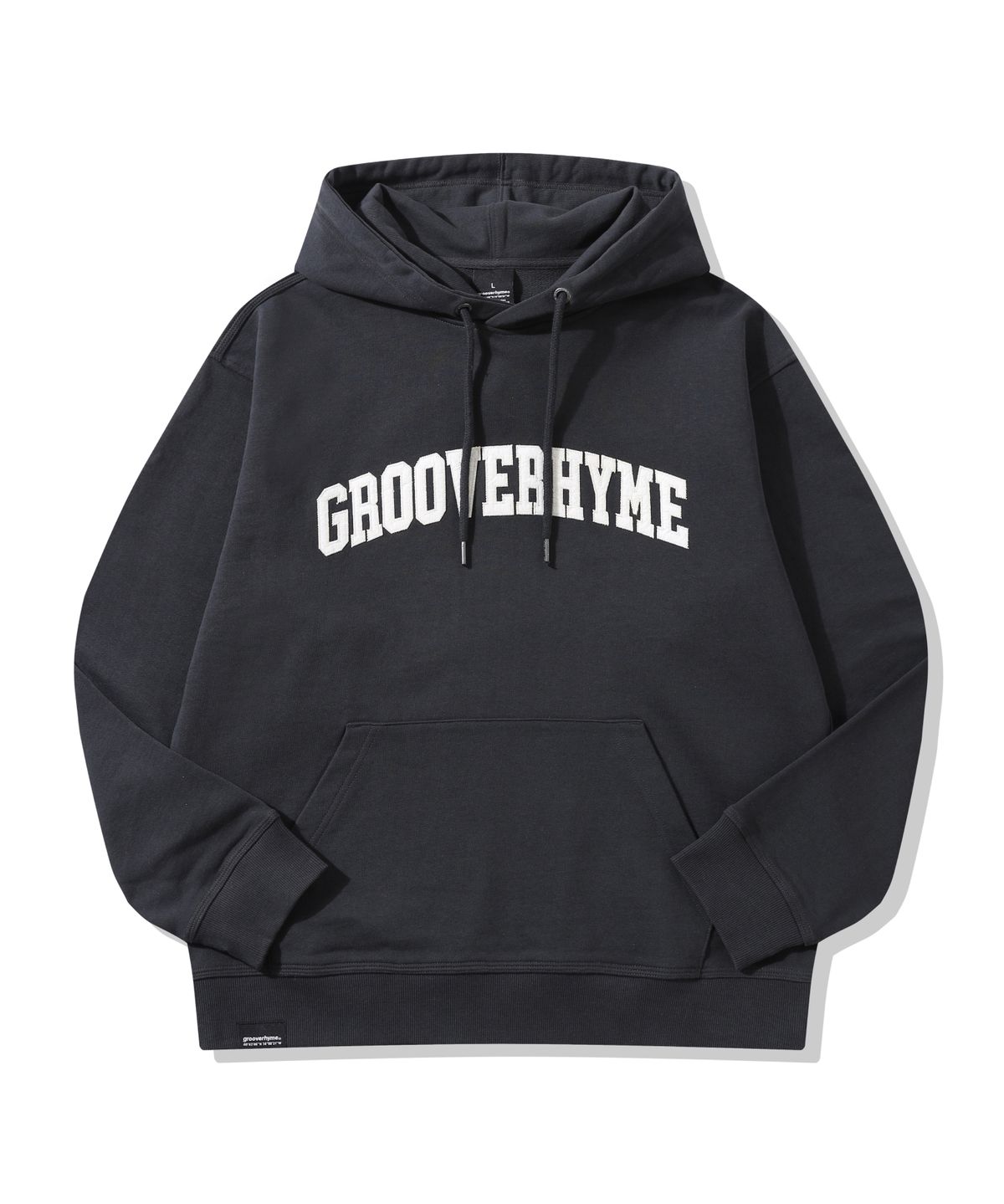 그루브라임(GROOVE RHYME) 남) C100 3단쭈리 NEW 로케이션 아플리케 후드티 (세미오버핏)(25년)(7COLOR) [LRARCTH122P]