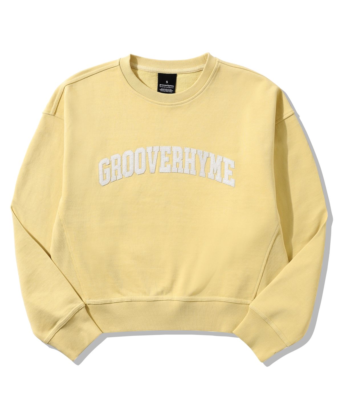 그루브라임(GROOVE RHYME) 여) C100 3단쭈리 NEW 로케이션 아플리케 맨투맨 (세미오버크롭핏)(25년)(5COLOR) [LRARCTM512P]