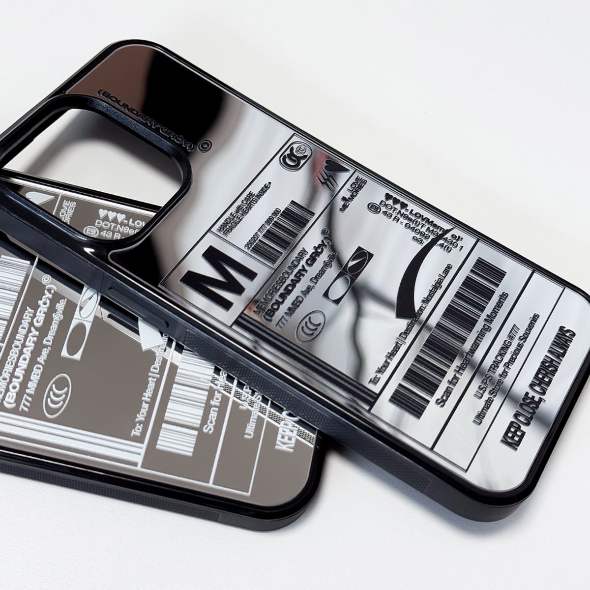 메모리즈바운더리(MEMORIESBOUNDARY) Fresh Love Delivery Label Bumper Mirror Phone Case (BK)/(MagSafe)