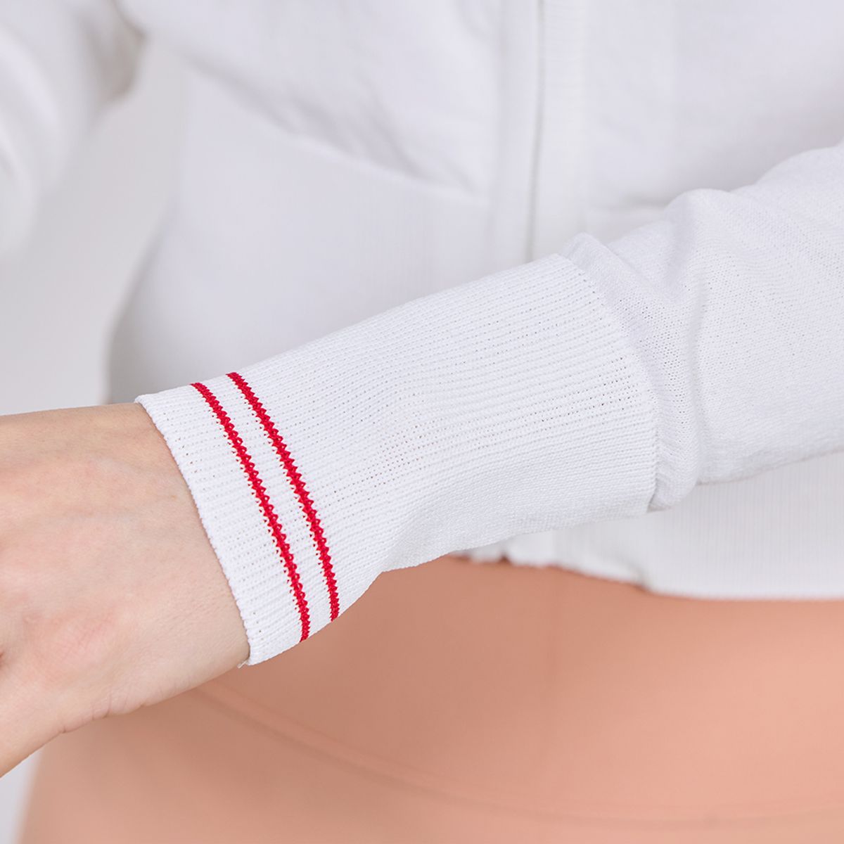 제이제인(J.JANE) 썸머 브이넥 펀칭 가디건 (White)