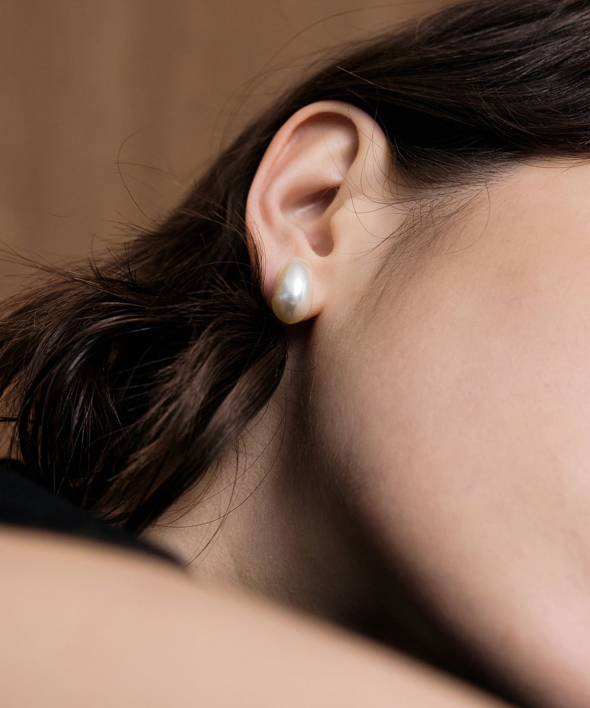티오유(TOU) NP019 Pearl Volume Earrings