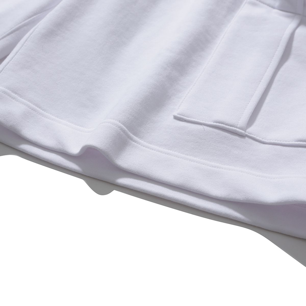 모이프(MOIF) [SS25] OVER MIL SWEAT SHORTS / FRESH CREAM