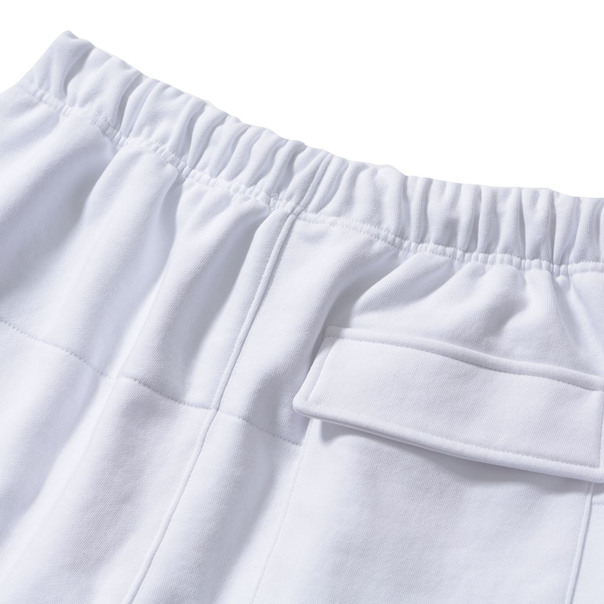 모이프(MOIF) [SS25] OVER MIL SWEAT SHORTS / FRESH CREAM