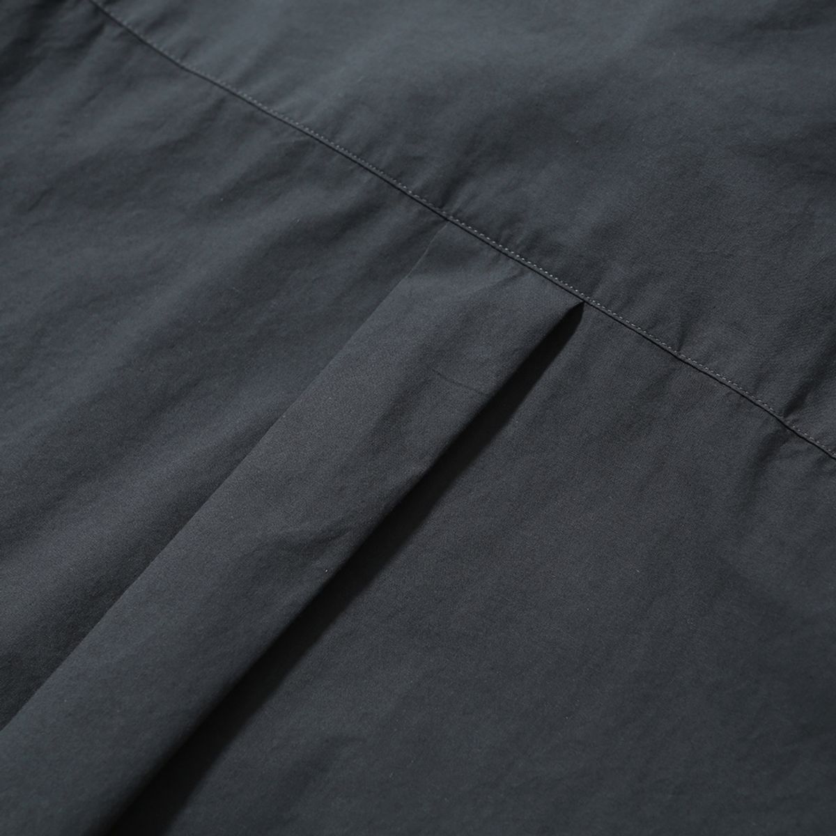 모이프(MOIF) [SS25] UNIFORM SHIRT / CHARCOAL