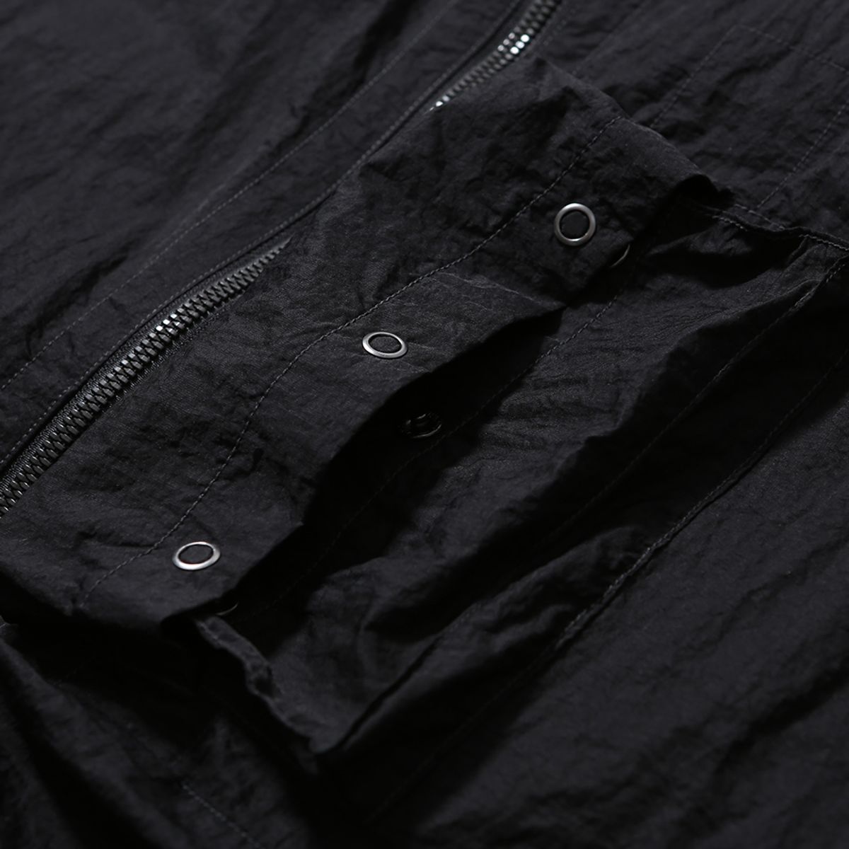 모이프(MOIF) [SS25] MULTI DEVICE VEST / BLACK
