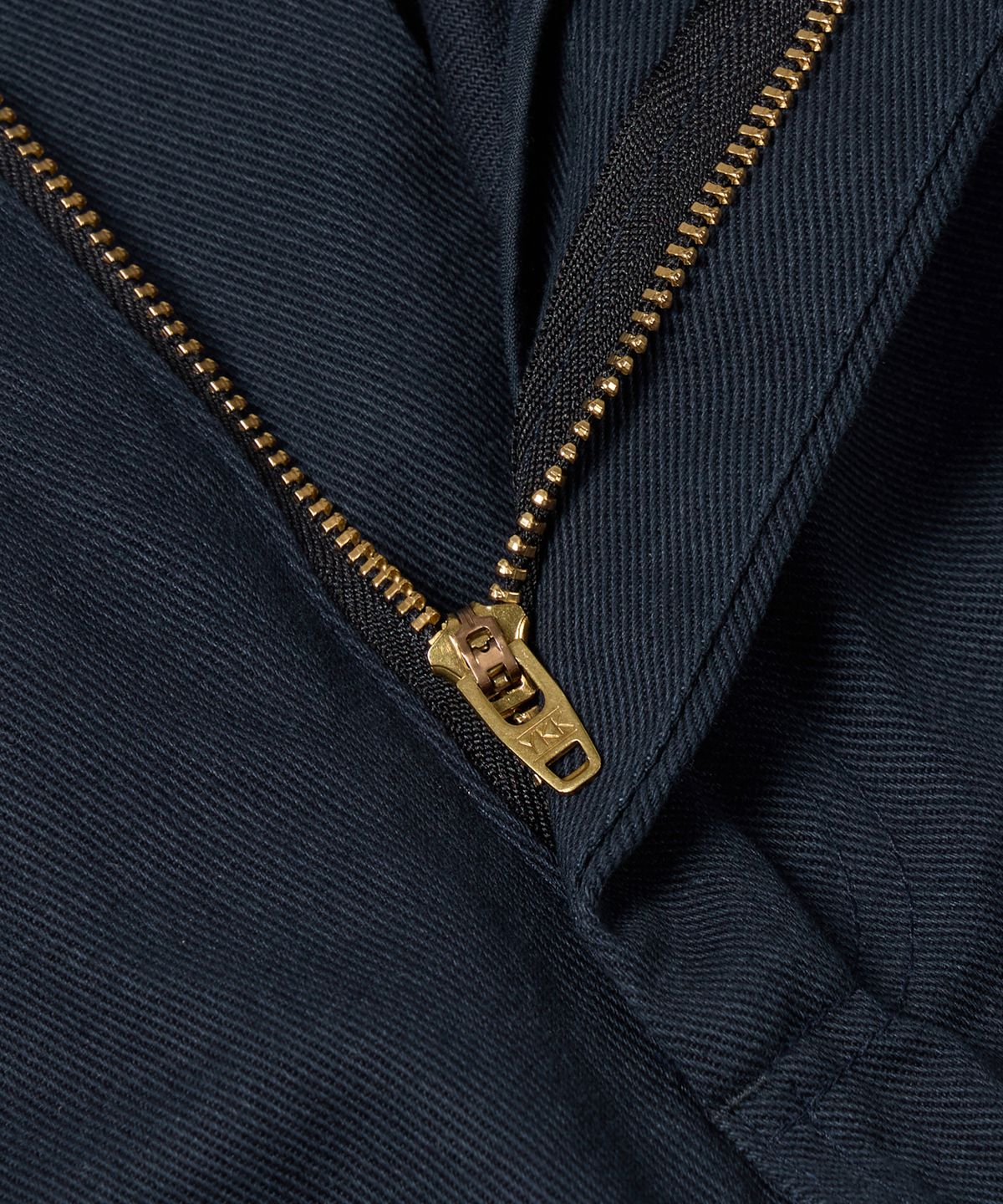 프리즘웍스(FRIZMWORKS) COTTON BANDING EASY PANTS _ NAVY